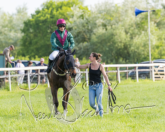 Race 6 - Owner trainer conditions (243 of 272)