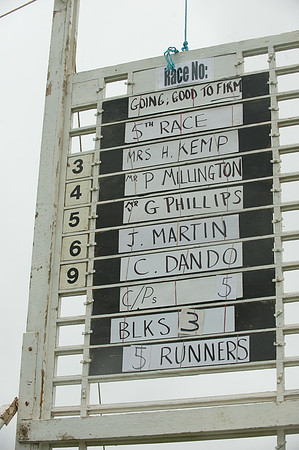 Race 5 - Restricted 1