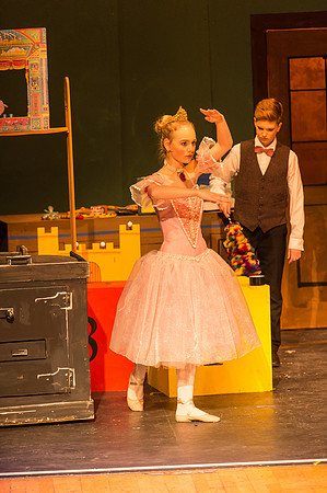 The Magic Toyshop ACT 2 (3 of 252).jpg