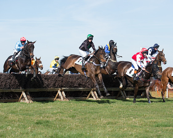 Race 1 - Open Maiden Div 1 (43 of 88).jpg
