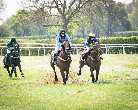 Race 3 - The Richardsons chartered Accountants Conditions Race [Level Three] for Novice Riders (71 of 117)