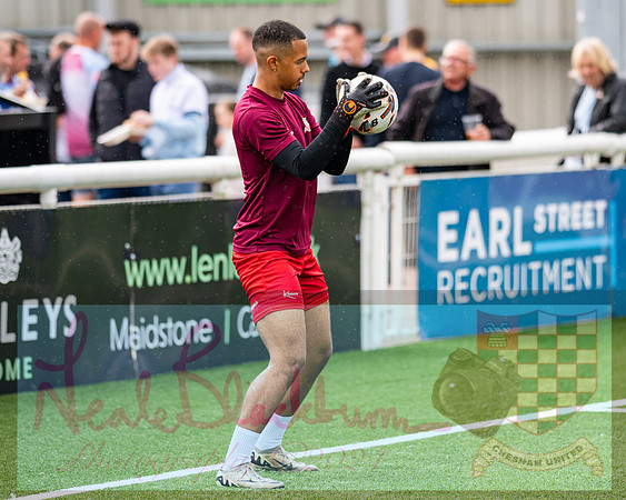 Maidstone Utd 2 v Chesham Utd 2 (17 of 383)