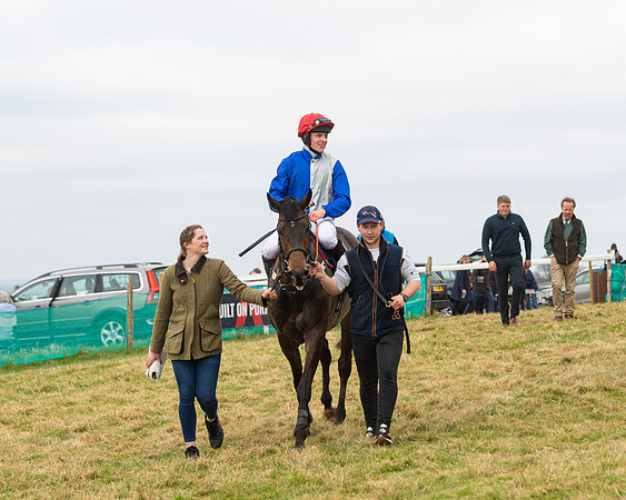 Race 5 - The Ineos Home Counties Grand National (79 of 133)