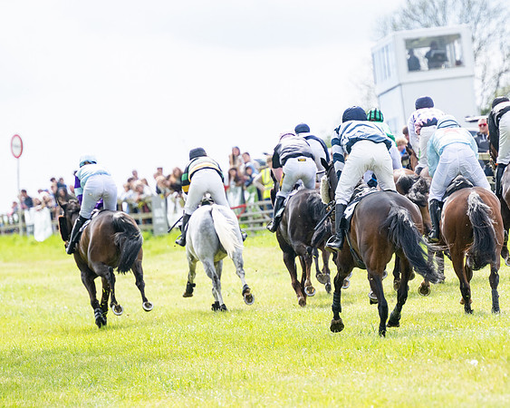 Race 5  - Novice riders (128 of 188)
