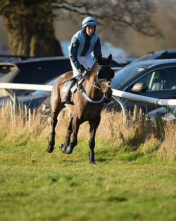Race 3 - Restricted  (13 of 143)