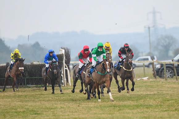 Race 8 - Oprn Maiden Div 2 (45 of 108)