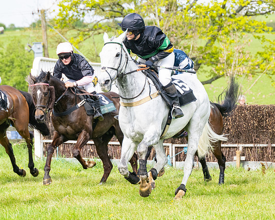 Race 5  - Novice riders (92 of 188)