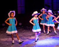 Maggie Monk - Act 2 - 11.Banjos (15 of 70)