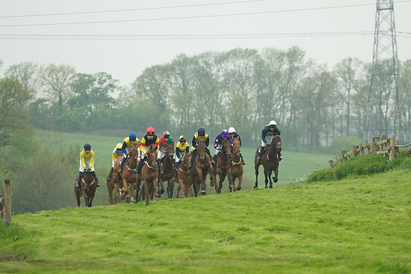 Race 6 - Maiden 27