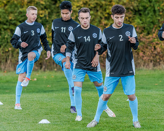 AFC Oaklands v Bengeo Trinity - Warm Up (32 of 109)