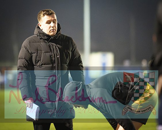 Chippenham Town 2 v Chesham Utd 0 (15 of 320)