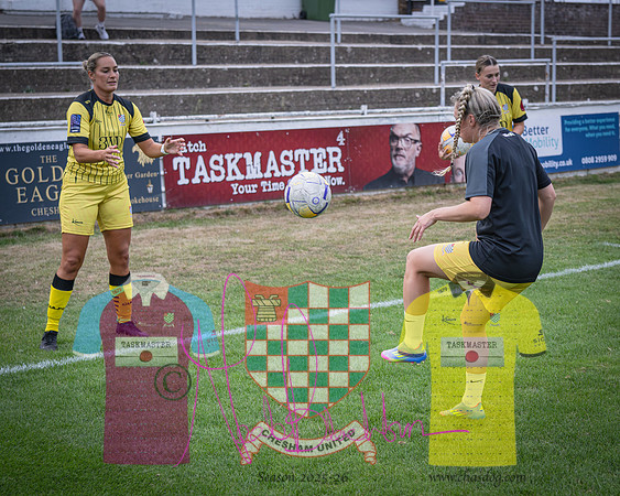 Chesham United 1 v 7 QPR (30 of 579)