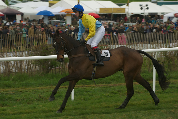 Race 2 - Confined 18