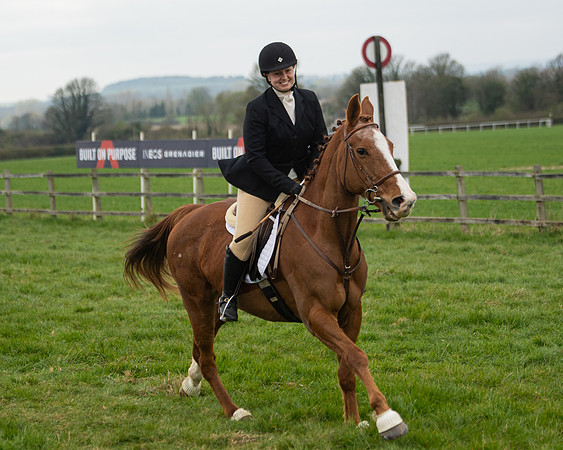 Race 5 - The Ineos Home Counties Grand National (2 of 133)