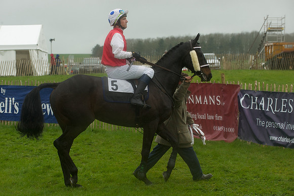Race 5 - Restricted 8