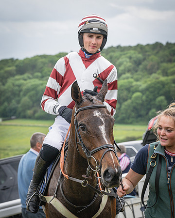 Race 6 - 2M4F Maiden (58 of 85)