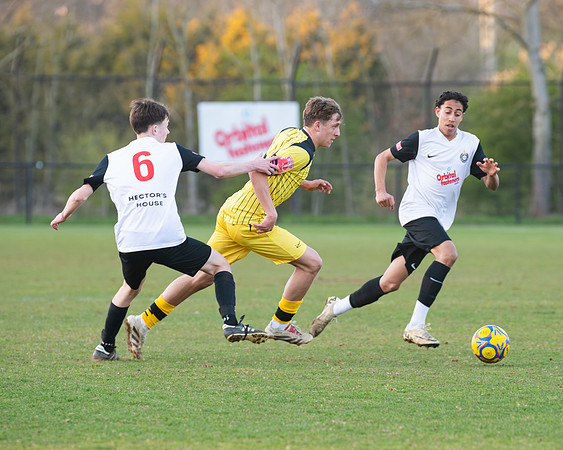 Game 1 - Kings Langley 0 v 3 Young Generals (63 of 259)-Enhanced-NR
