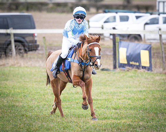 138cm Pony Race (53 of 75)