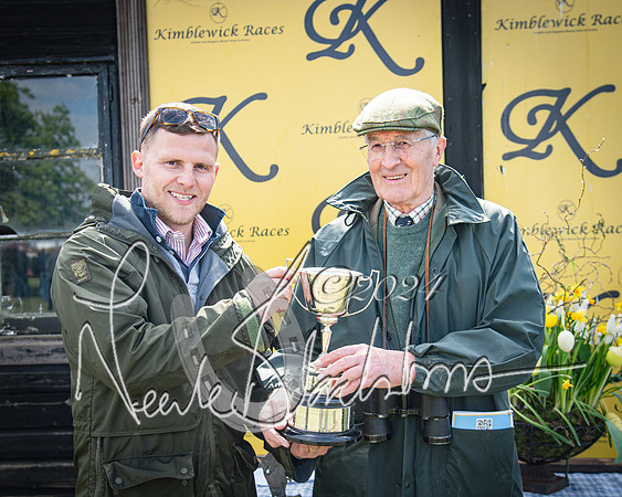 Race 2 - The Elliott of London maiden race (133 of 137)