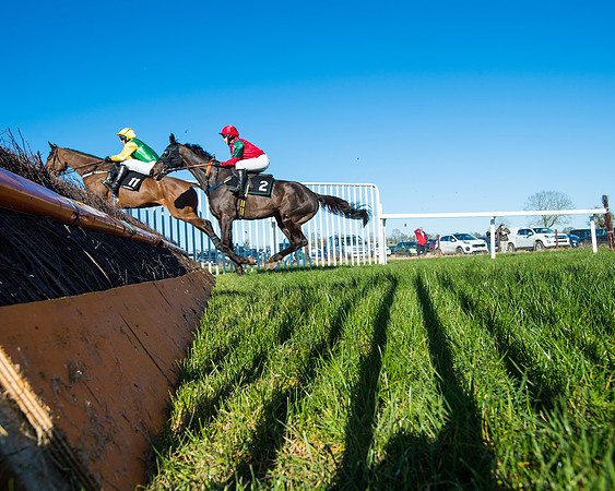 Race 5 - Novice riders (75 of 201)