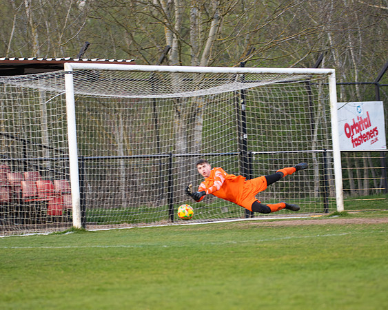 Game 1 - Kings Langley 0 v 3 Young Generals (156 of 259)-Enhanced-NR