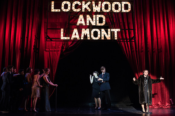 Singing in th Rain -  Thursday - Act 1  (12 of 360)