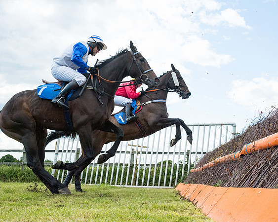 Race 5 - Restricted  (52 of 136)