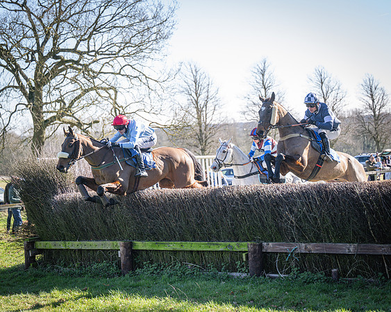 Race 1 - Veteran Horse (24 of 62)