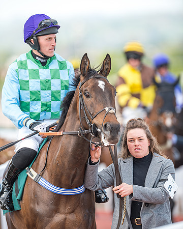 Race 2  -  Intermediate Point to Point Hunters' Steeple Chase (58 of 277)