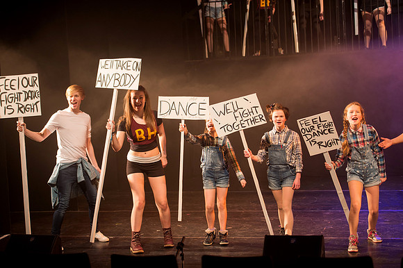 Dress Act 1  (279 of 288)