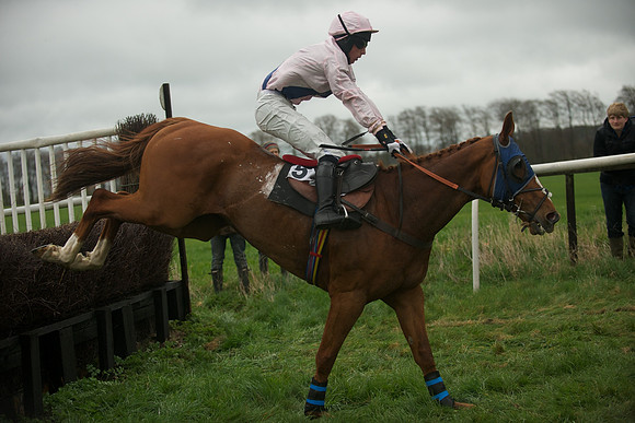 Race 2 - Confined 56