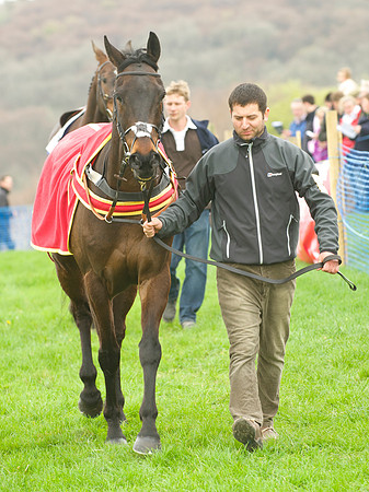 Kimblewick Hunts Point to Point at Kingston Blount Racecourse on Saturday 12th April 2014 Race 1 Confined Hunts Race.