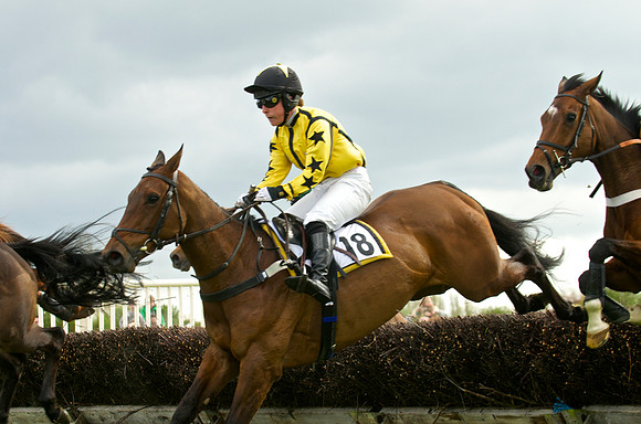 Kimblewick at Kimble Restricted Race