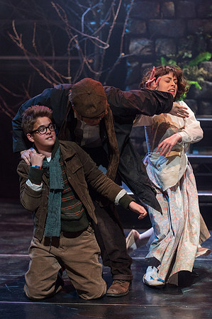 Friday - Act 2 -  (114 of 228).jpg