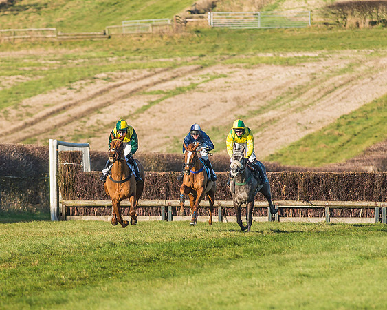 Race 2 - Jockey Club Mares Maiden Race-52