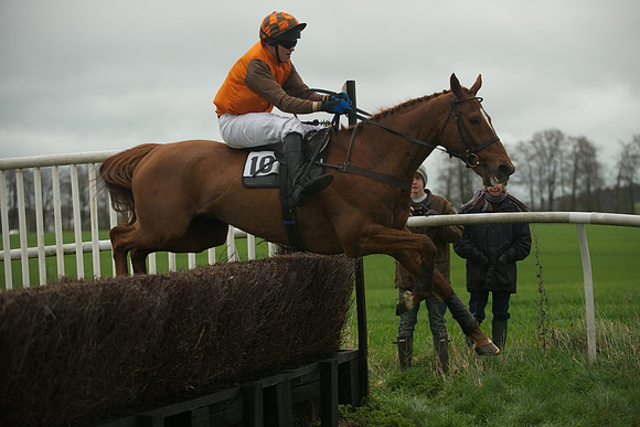Race 2 - Confined 53
