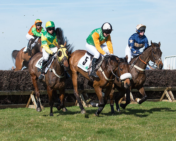 Race 1 - Open Maiden Div 1 (50 of 88).jpg
