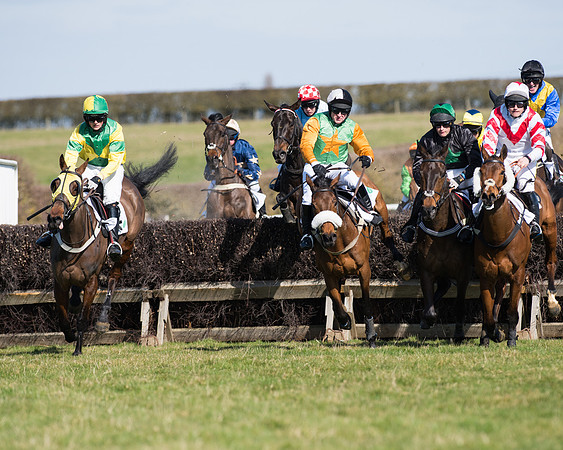 Race 1 - Open Maiden Div 1 (55 of 88).jpg