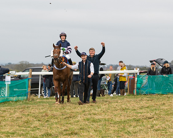 Race 2 - Veteran Horse (121 of 153)