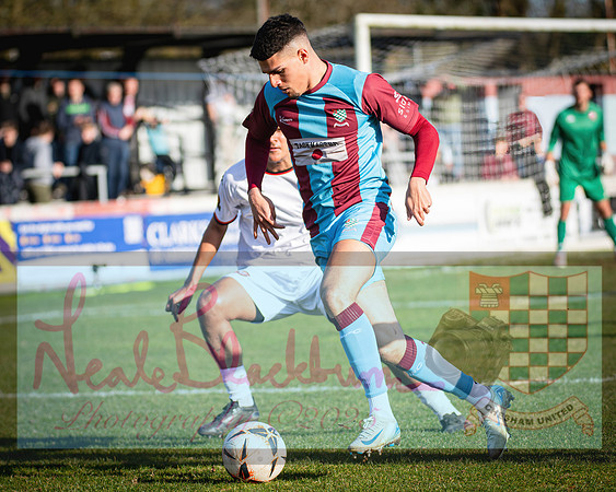Chesham Utd 1 v Truro 4 (113 of 356)