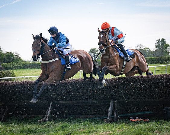 Race 3 - The Richardsons chartered Accountants Conditions Race [Level Three] for Novice Riders (37 of 117)