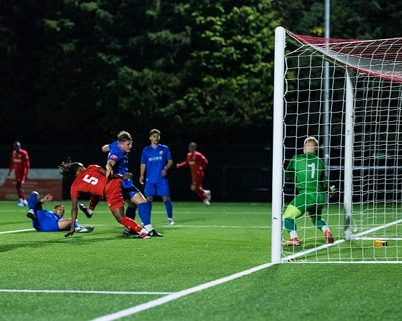Rams 1 v 0 Hartley Wintney -31