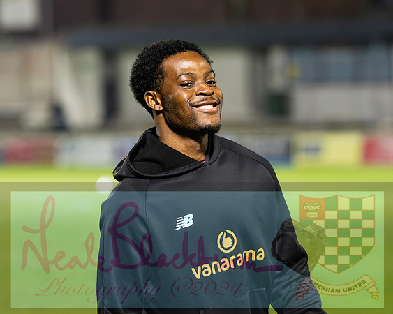 Chesham Utd 1 - 3 Hornchurch (11 of 420)