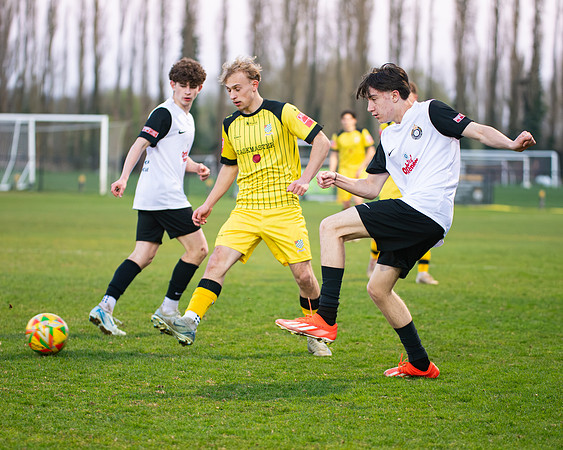 Game 1 - Kings Langley 0 v 3 Young Generals (140 of 259)-Enhanced-NR