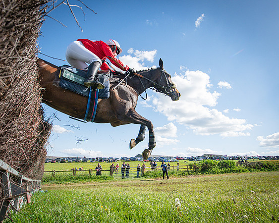 Race 5 - F N Pile and Sons PPORA Novice Riders (75 of 151)