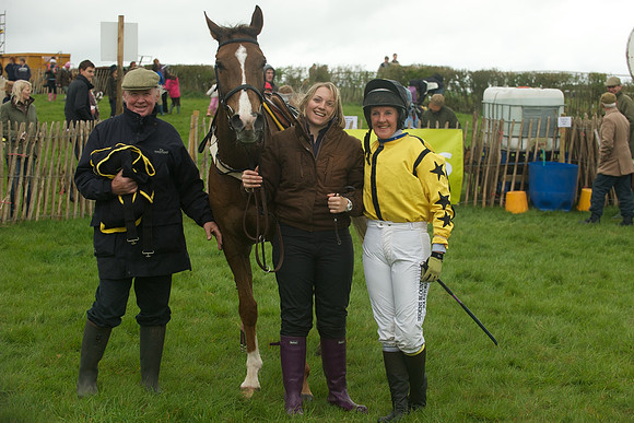 Race 2 - Confined 61