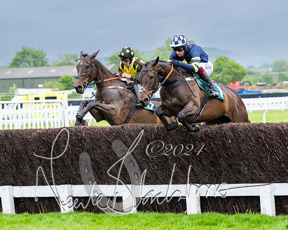 Race 5 - Mares Open  (37 of 129)