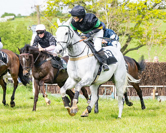 Race 5  - Novice riders (93 of 188)