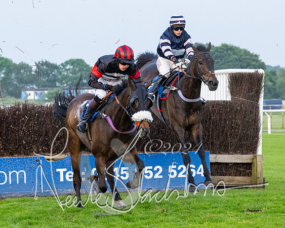 Race 5 - Peter Wright Handicap (82 of 117)