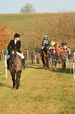 Race 6 - 4 5 6 yr old 2m4f Maiden Race-1